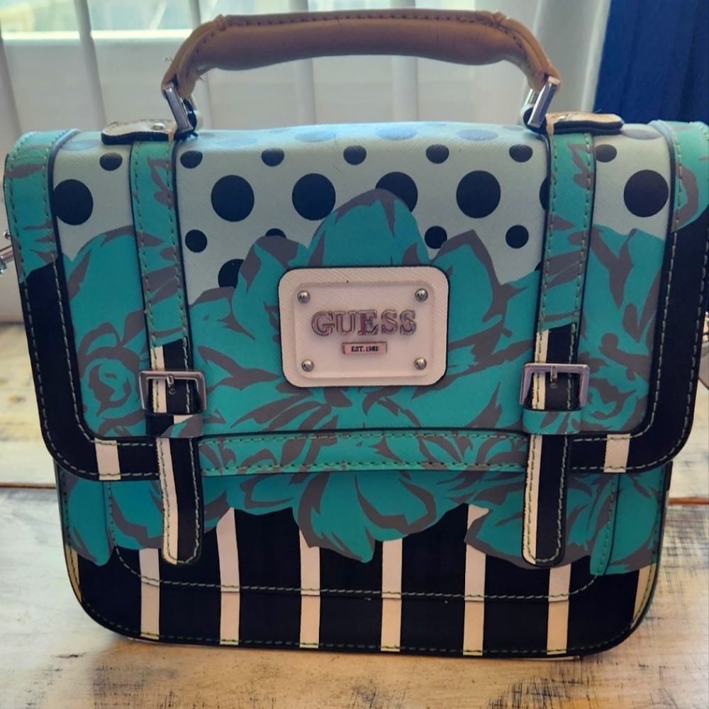 Guess crossbody bag turquoise, black and white with camel color interior